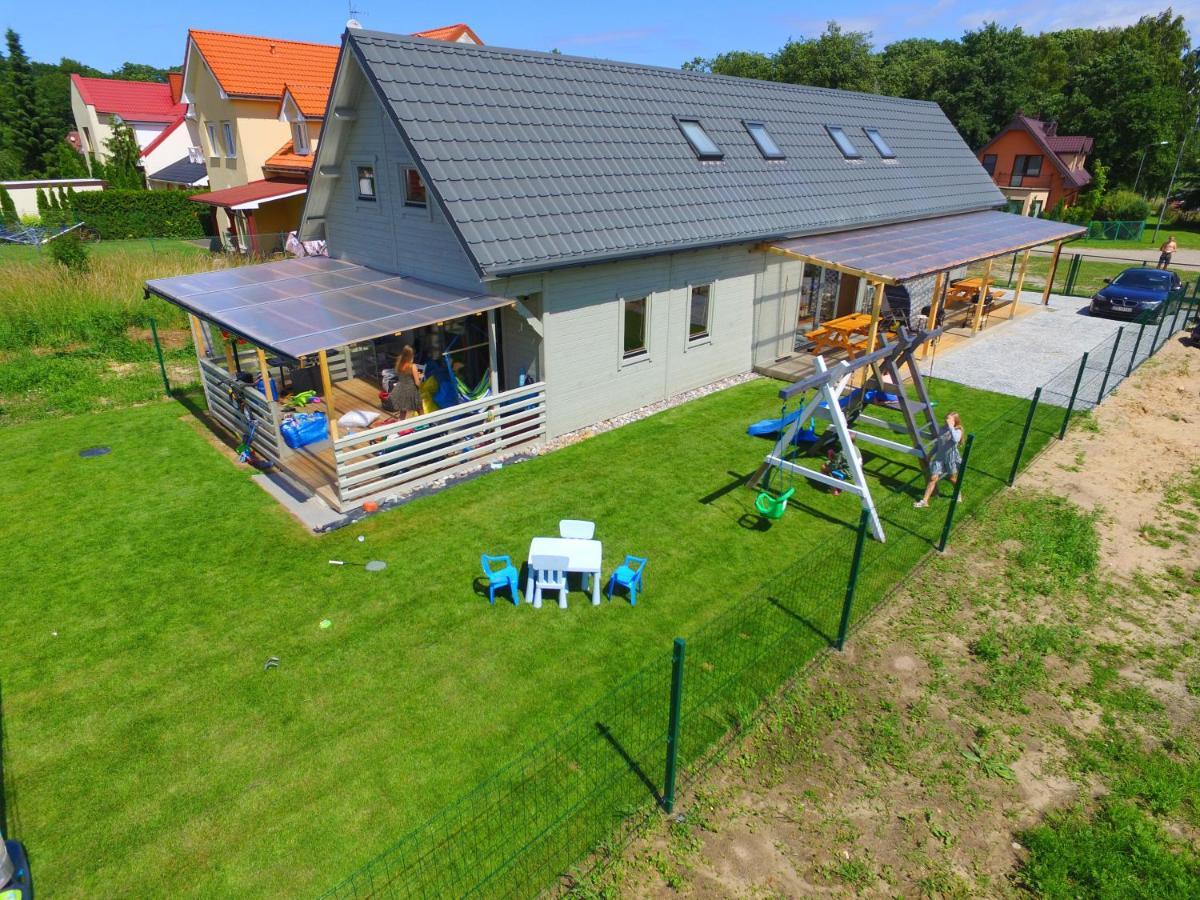 Kapitanskie Domki Trzęsacz Exterior foto
